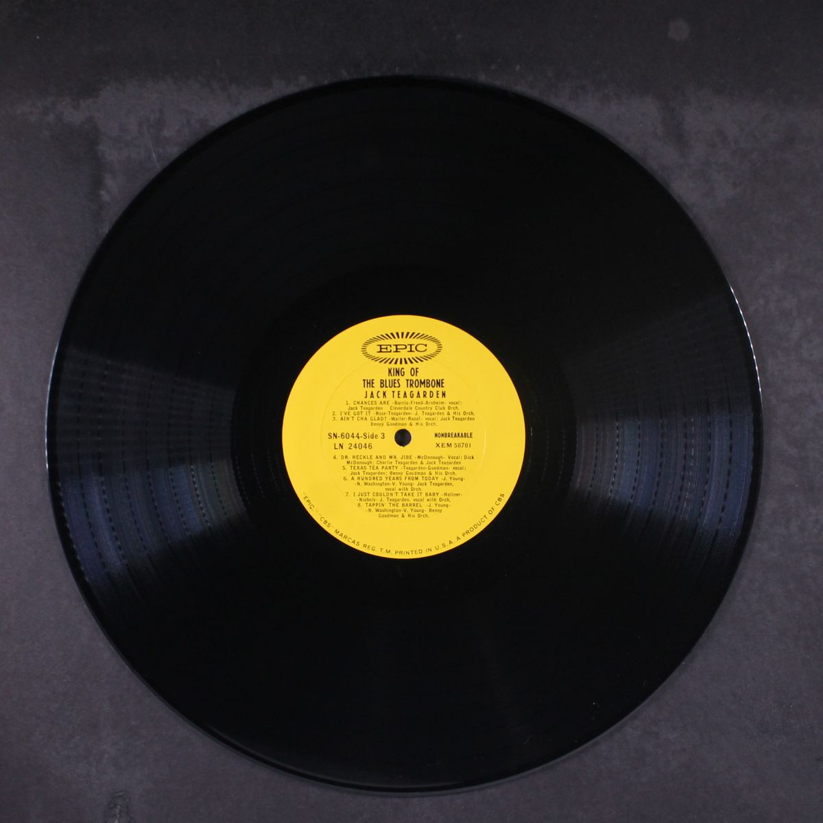 king of the blues trombone by JACK TEAGARDEN
