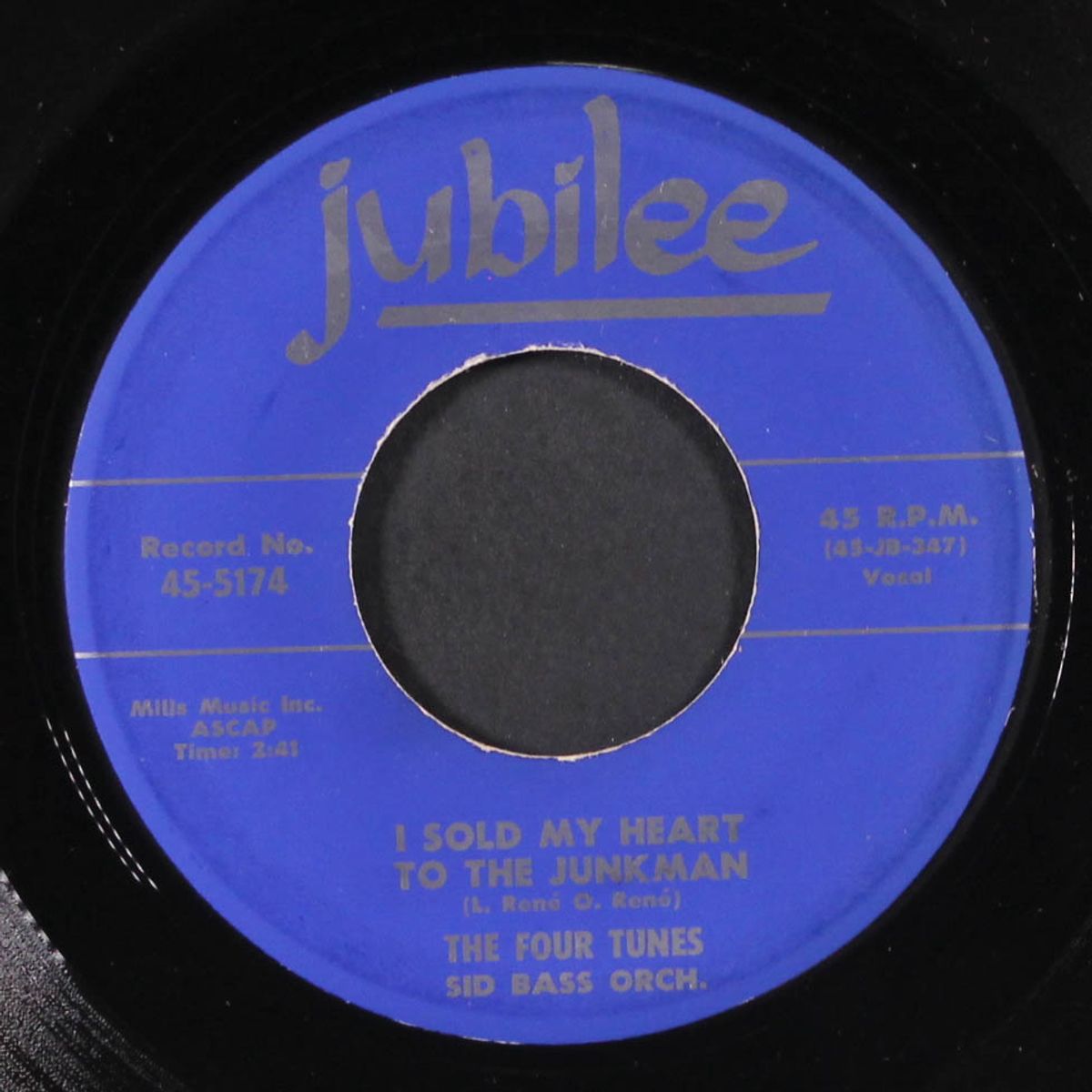 i sold my heart to the junkman / good news by FOUR TUNES