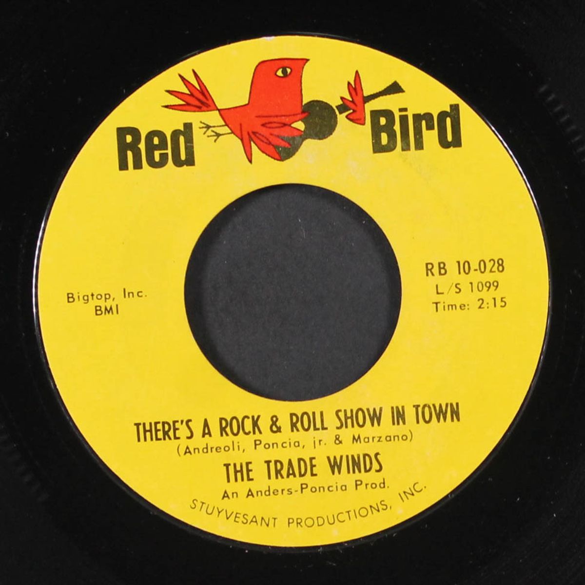 girl from greenwich village / there's a rock & roll show in town by TRADE WINDS