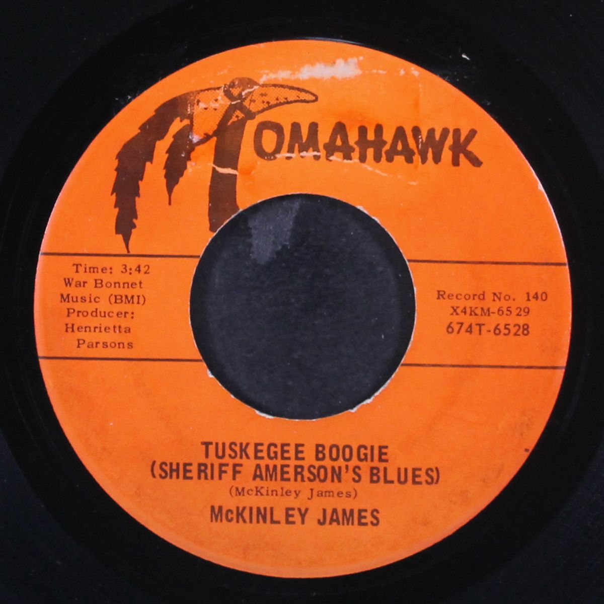 tuskegee boogie / ain't gonna pick no cotton by MCKINLEY JAMES