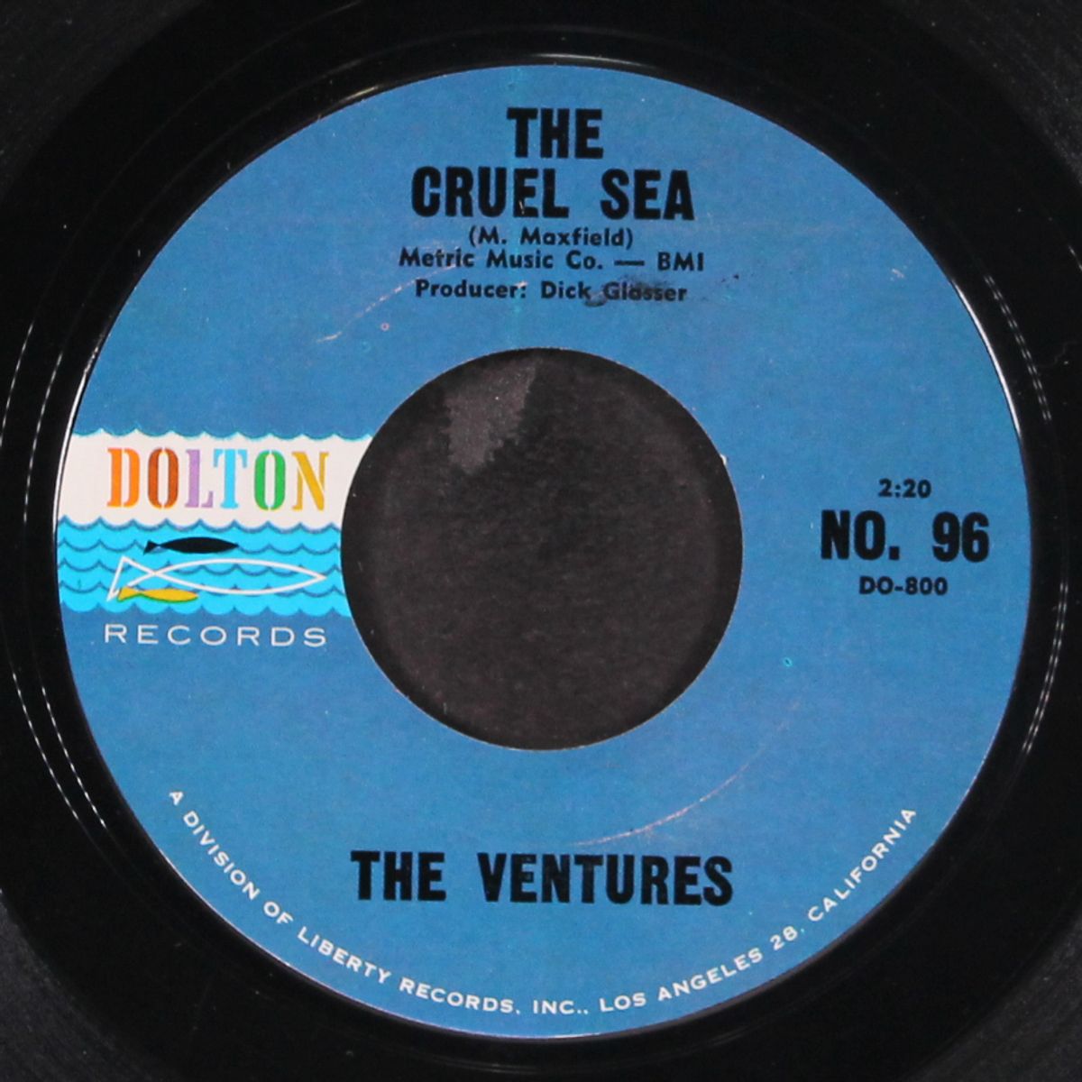 walk-don't run '64 / the cruel sea by VENTURES