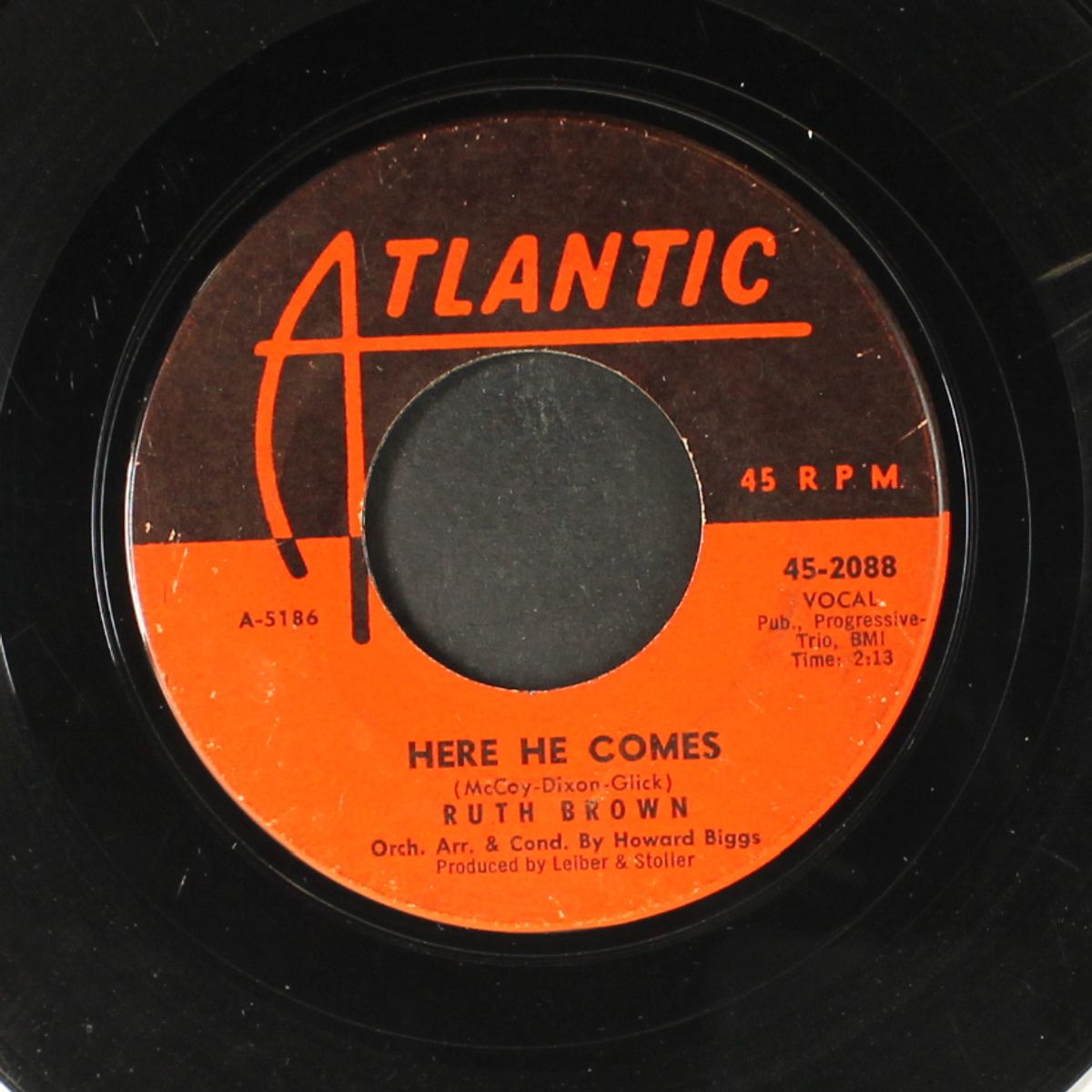 sure 'nuff / here he comes by RUTH BROWN