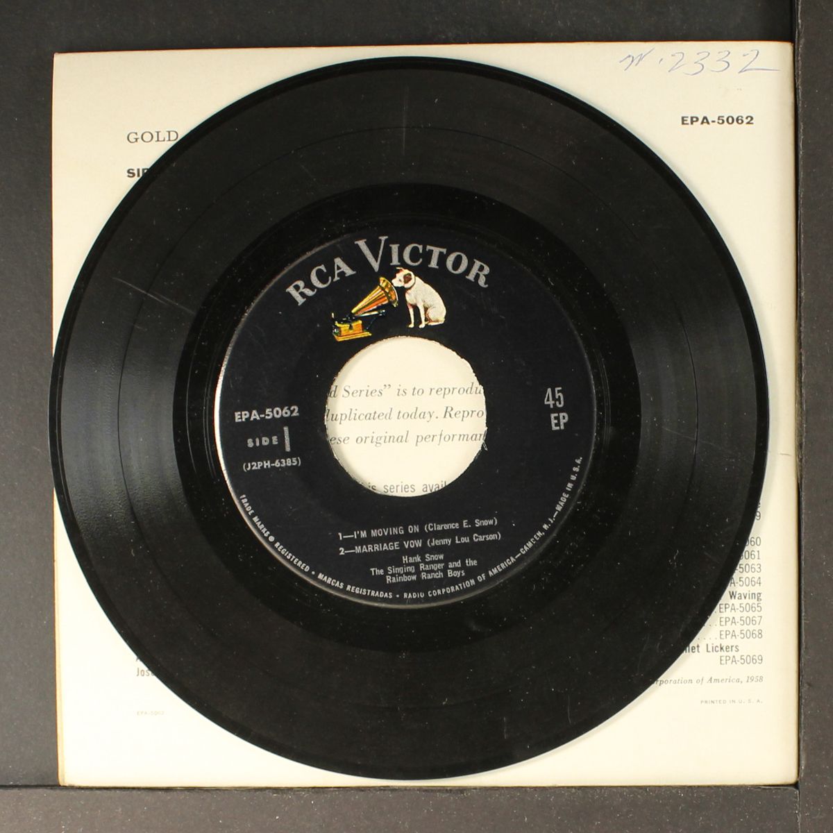 i'm moving on + 3 by HANK SNOW