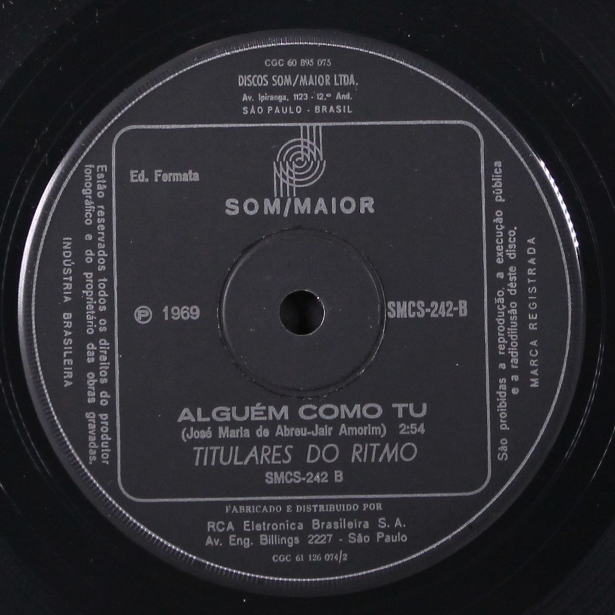 cabecinha no ombro / alguem como tu by TITULARES DO RITMO