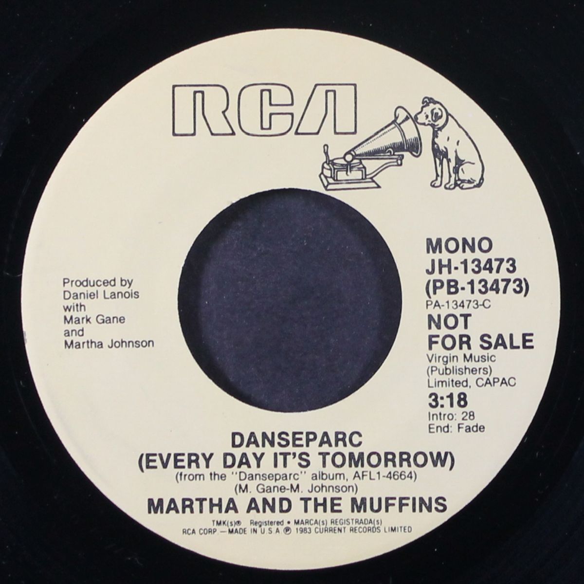 danseparc / mono by MARTHA & MUFFINS