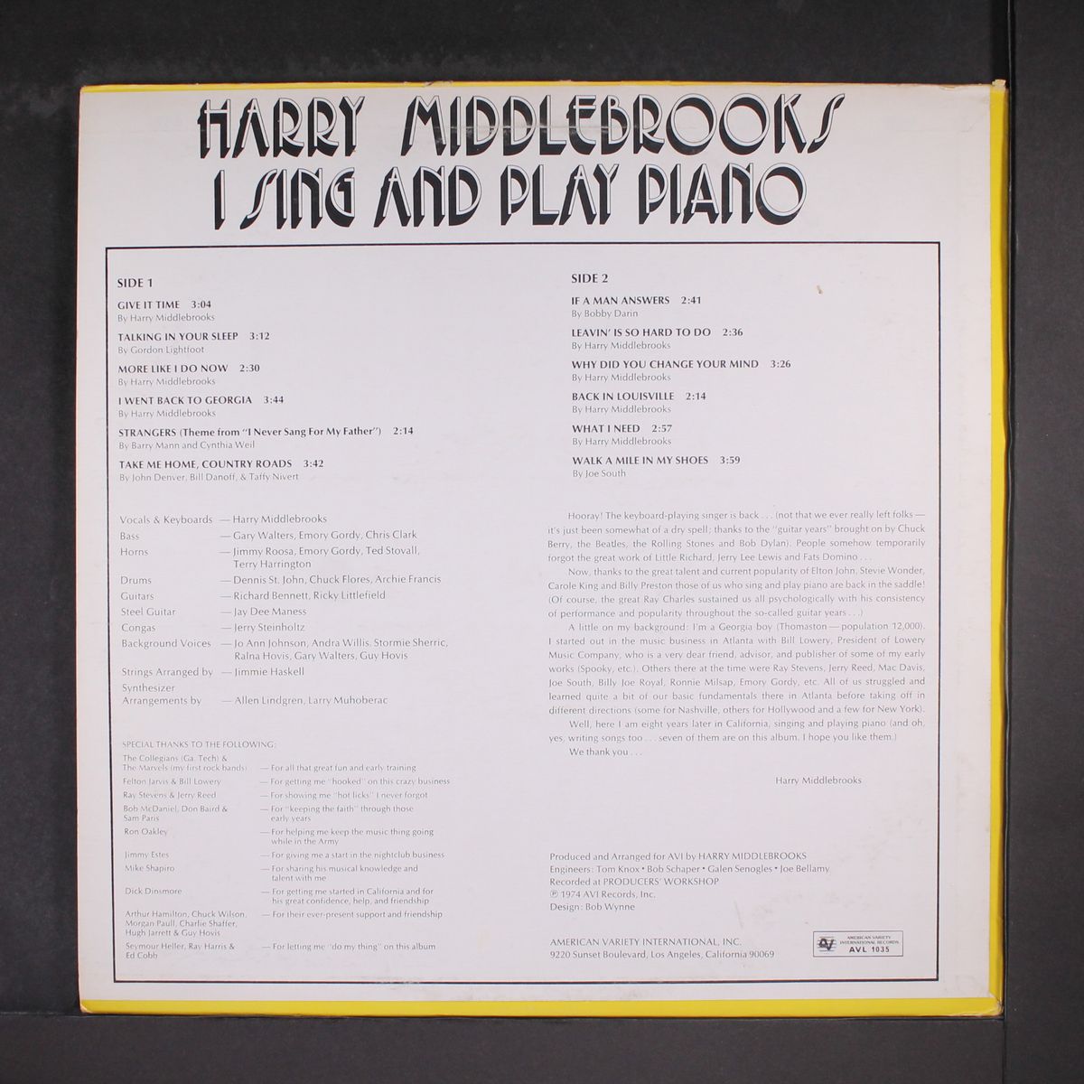 i sing and play piano by HARRY MIDDLEBROOKS