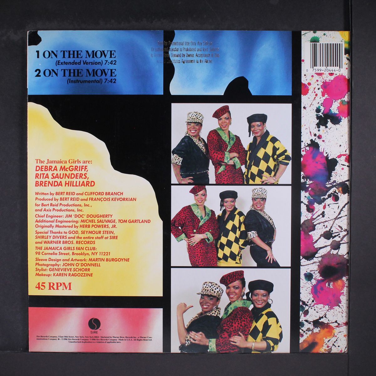 on the move / instro by JAMAICA GIRLS