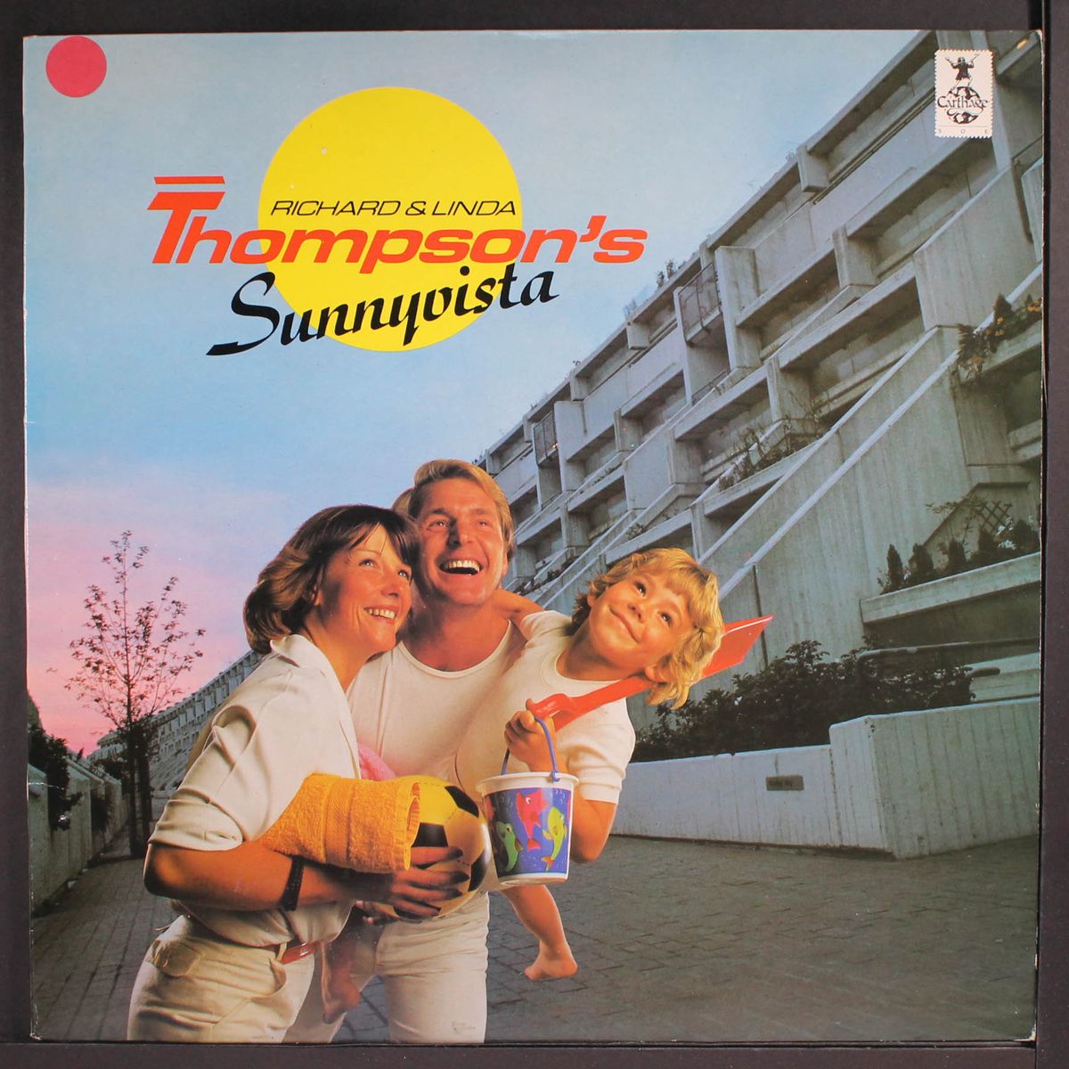 sunnyvista by RICHARD & LINDA THOMPSON