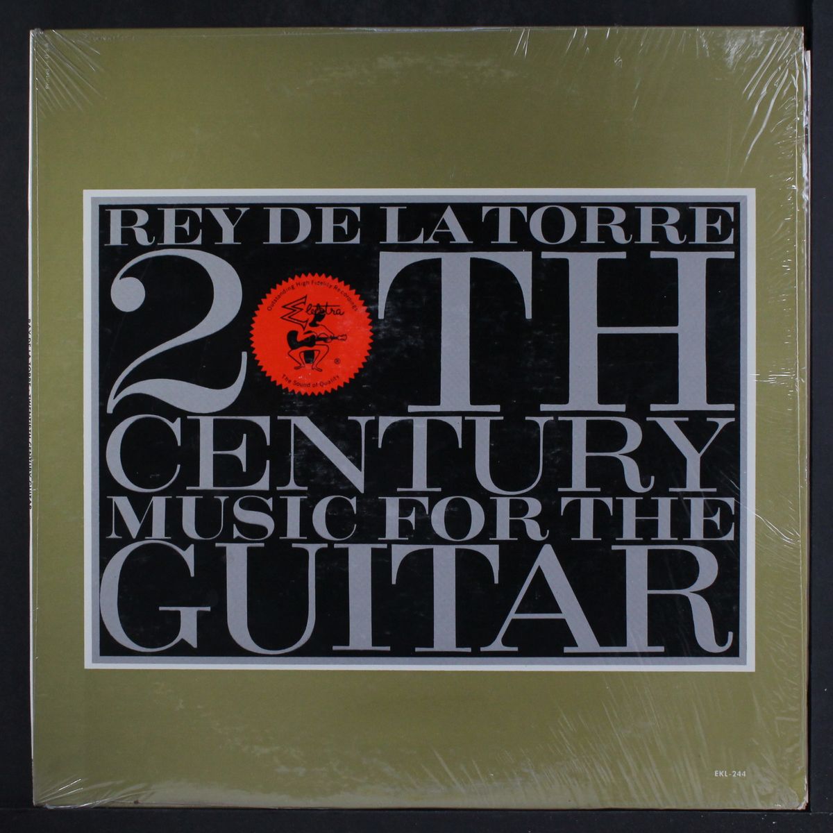 20th century music for the guitar by REY DE LA TORRE