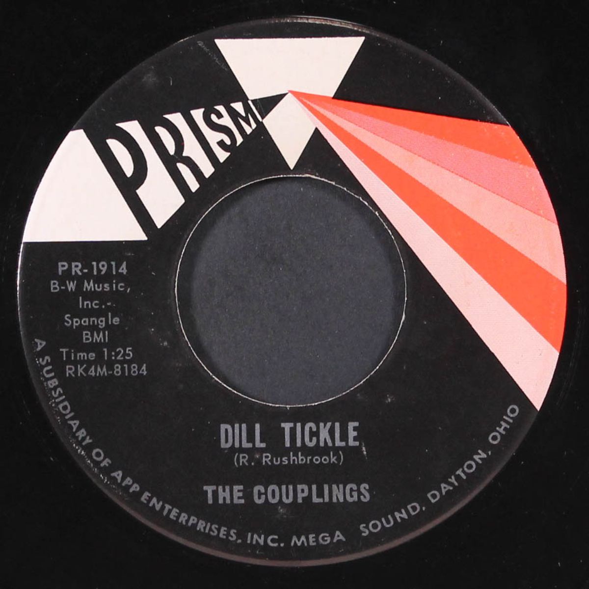 young love / dill tickle by COUPLINGS