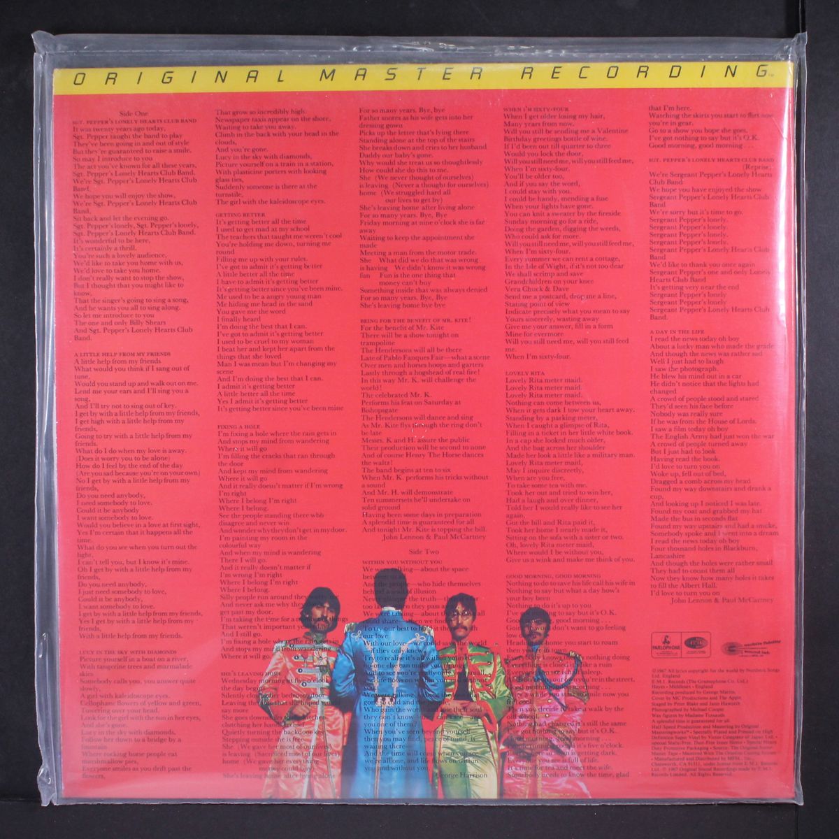 sgt. pepper's lonely hearts club band by BEATLES