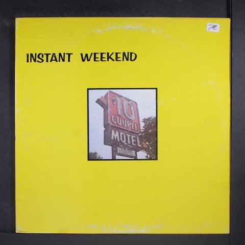 INSTANT WEEKEND
