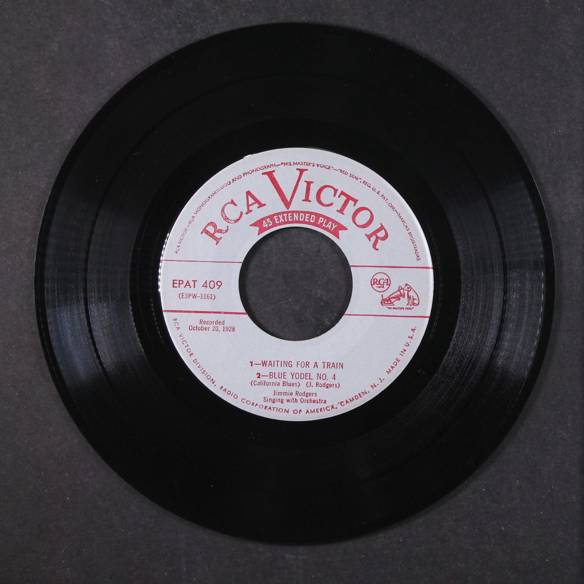 yodelingly yours vol. 4 by JIMMIE RODGERS