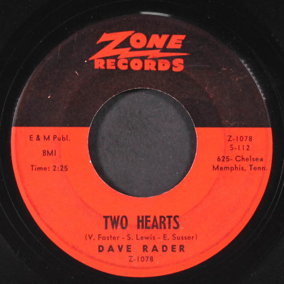 garden of the roses / two hearts by DAVE RADER