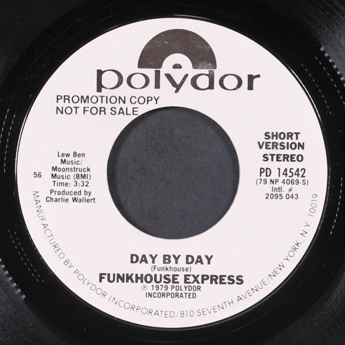 day by day / short by FUNKHOUSE EXPRESS