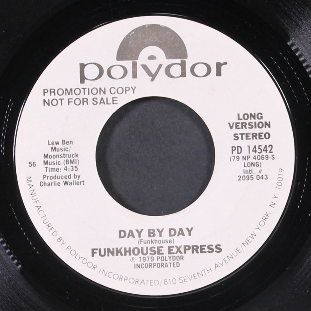 day by day / short by FUNKHOUSE EXPRESS