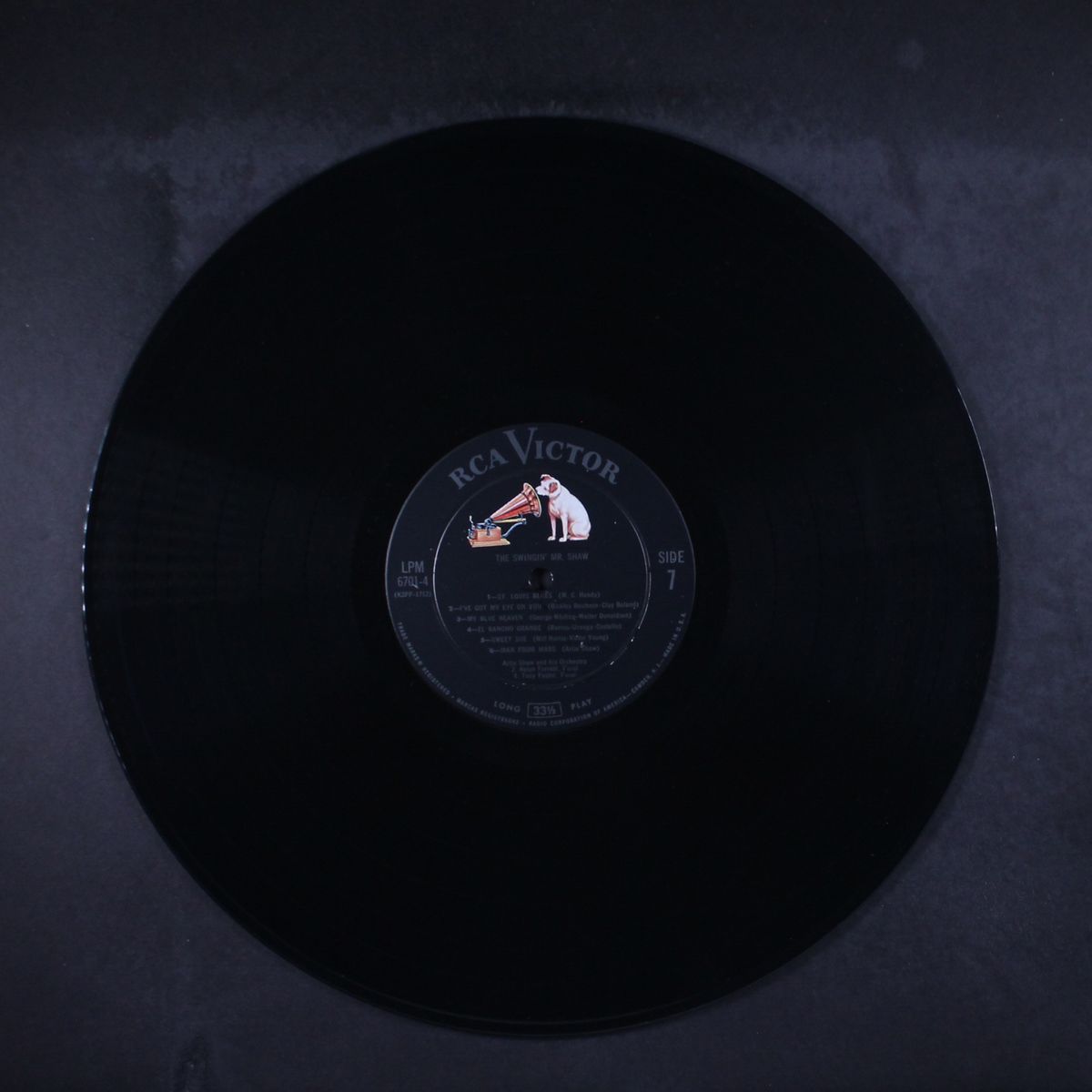 the swingin' mr. shaw by ARTIE SHAW
