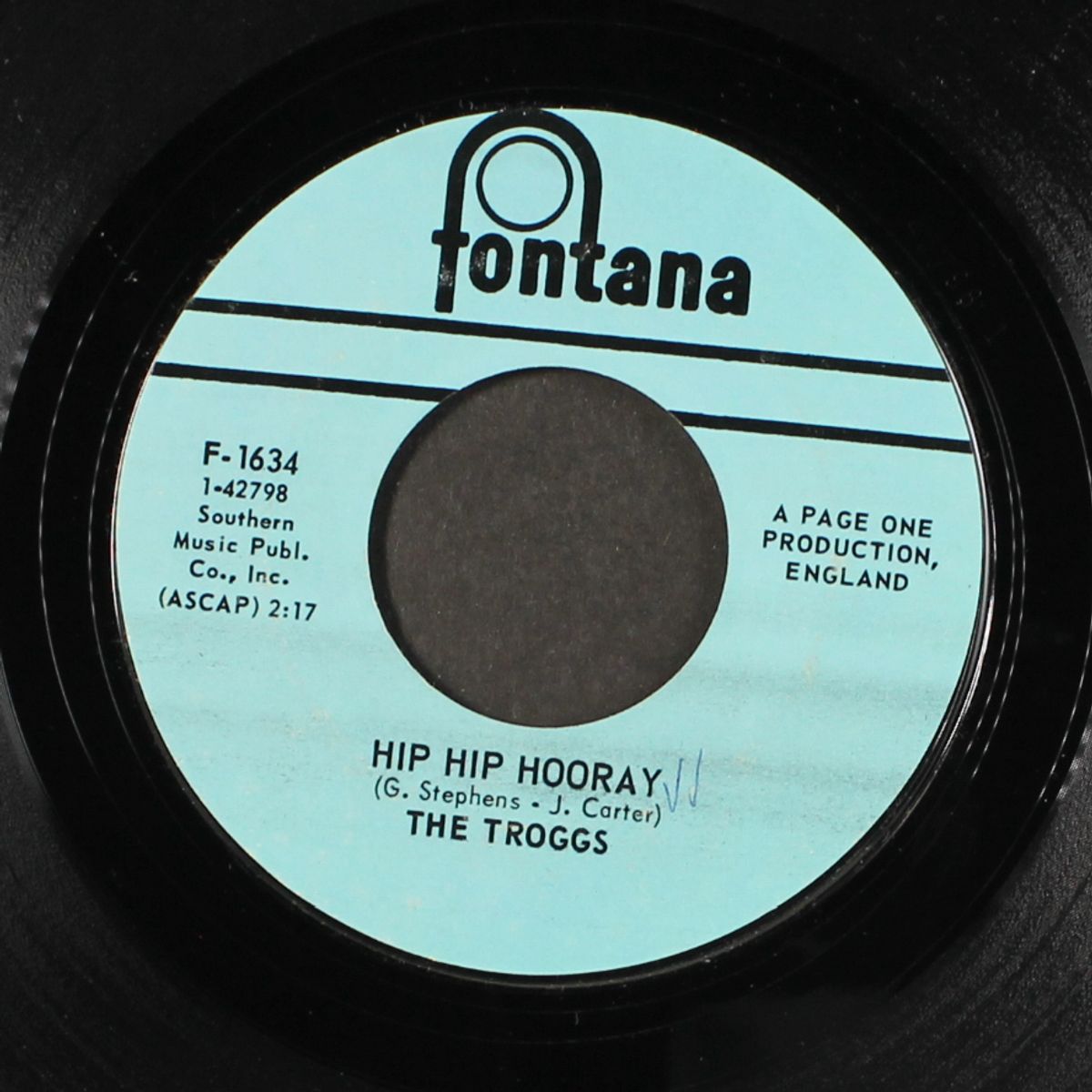 hip hip hooray / say darlin' by TROGGS