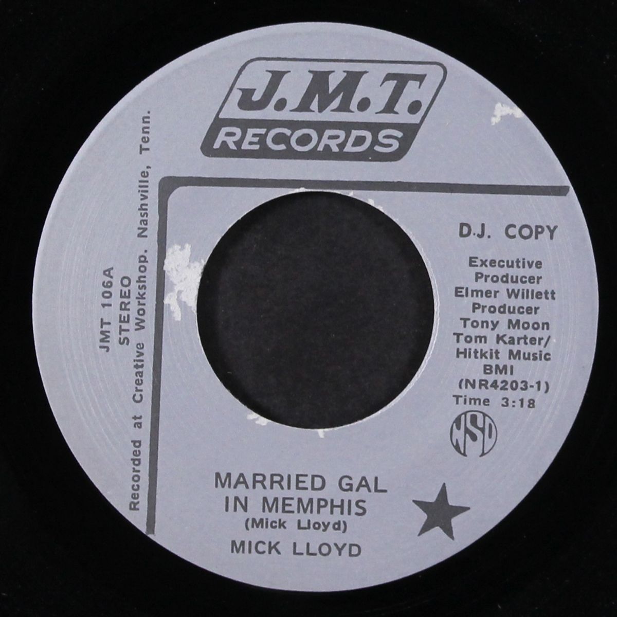 married gal in memphis by MICK LLOYD