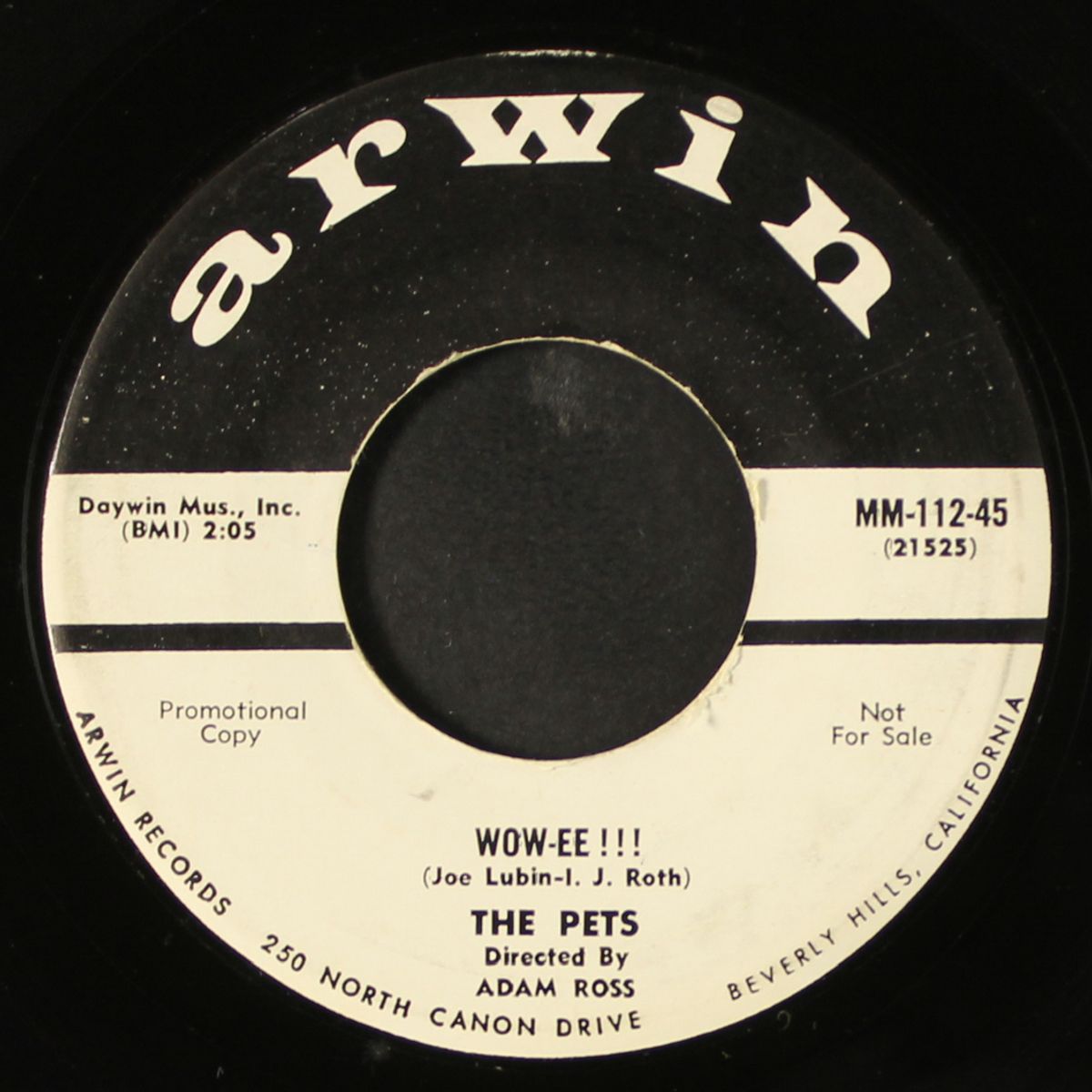 wow-ee!!! / beyond the sea by PETS