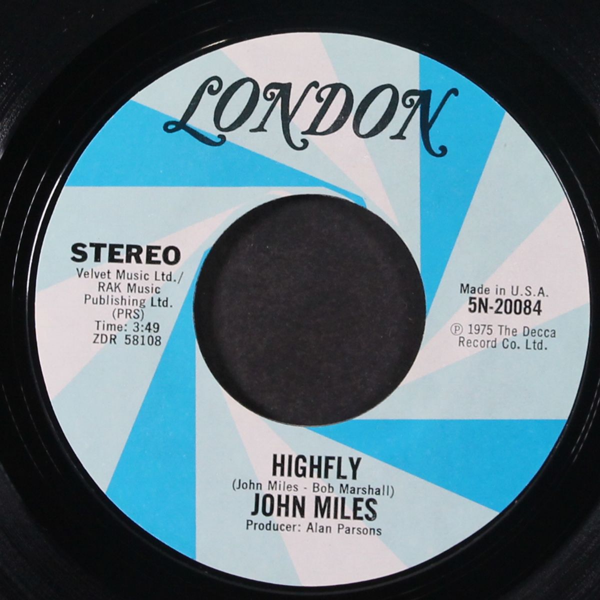 highfly / there's a man behind the guitar by JOHN MILES