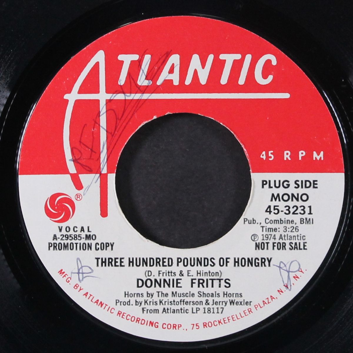 three hundred pounds of hongry / mono by DONNIE FRITTS