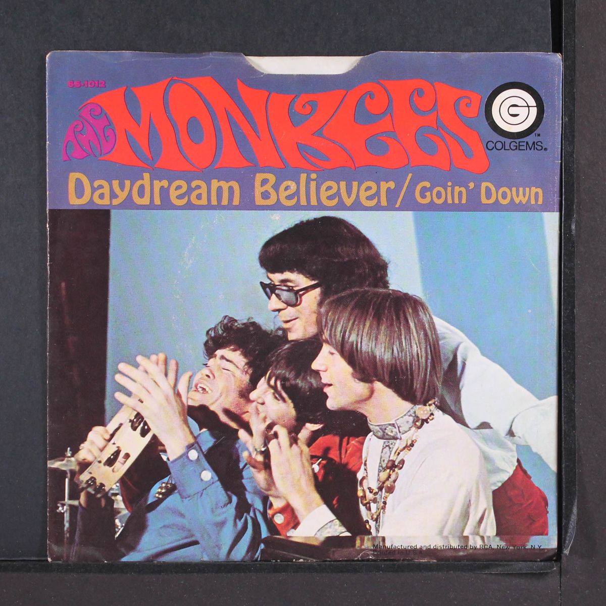 daydream believer / goin down by MONKEES
