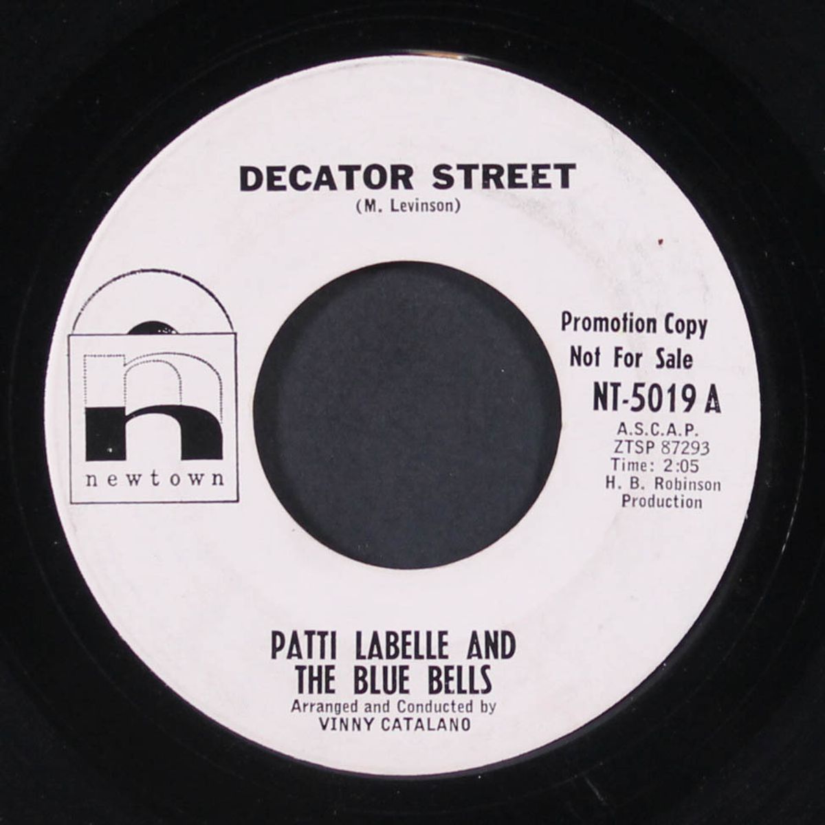 decator street / academy award by PATTI LABELLE & BLUE BELLES