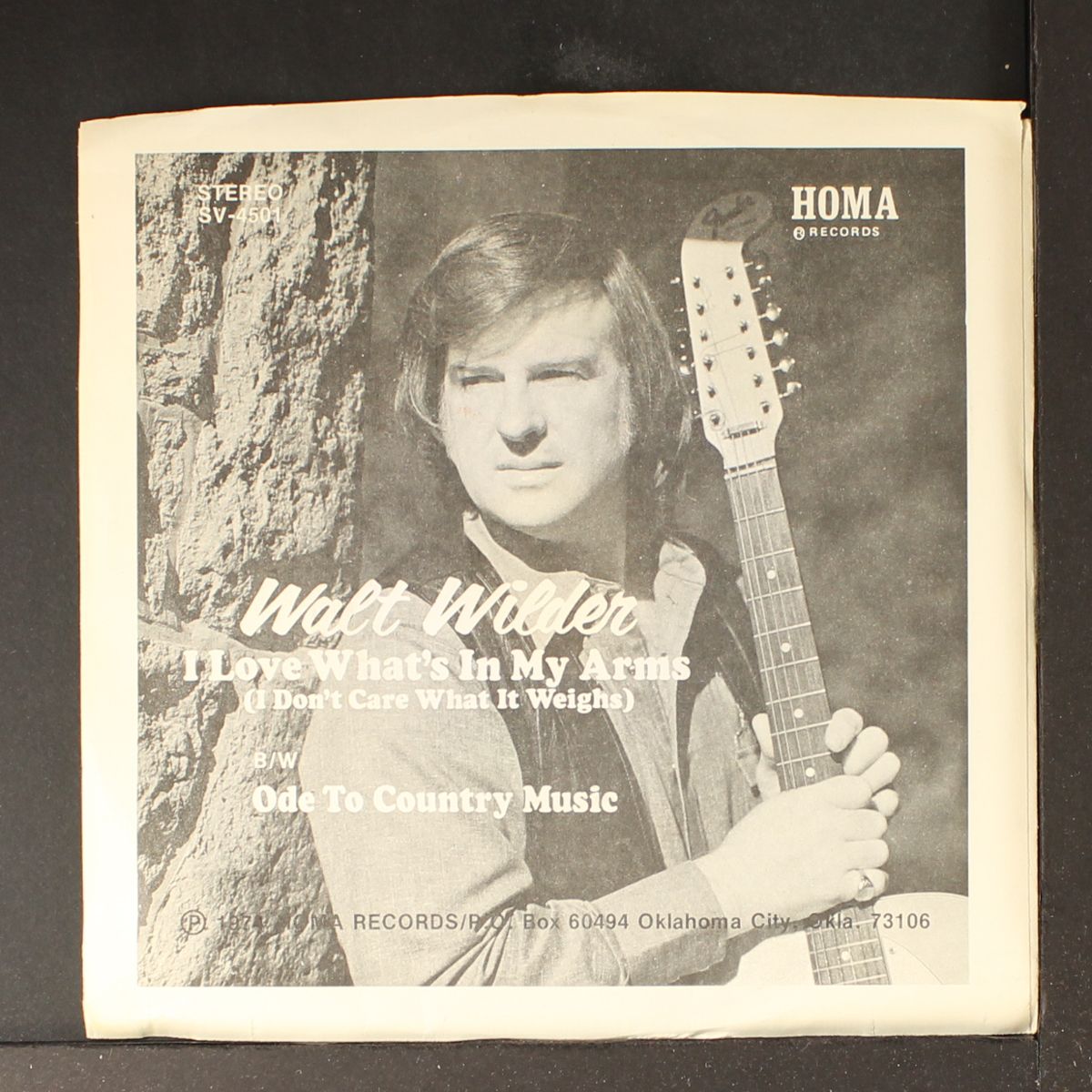 i love what's in my arms / ode to country music by WALT WILDER