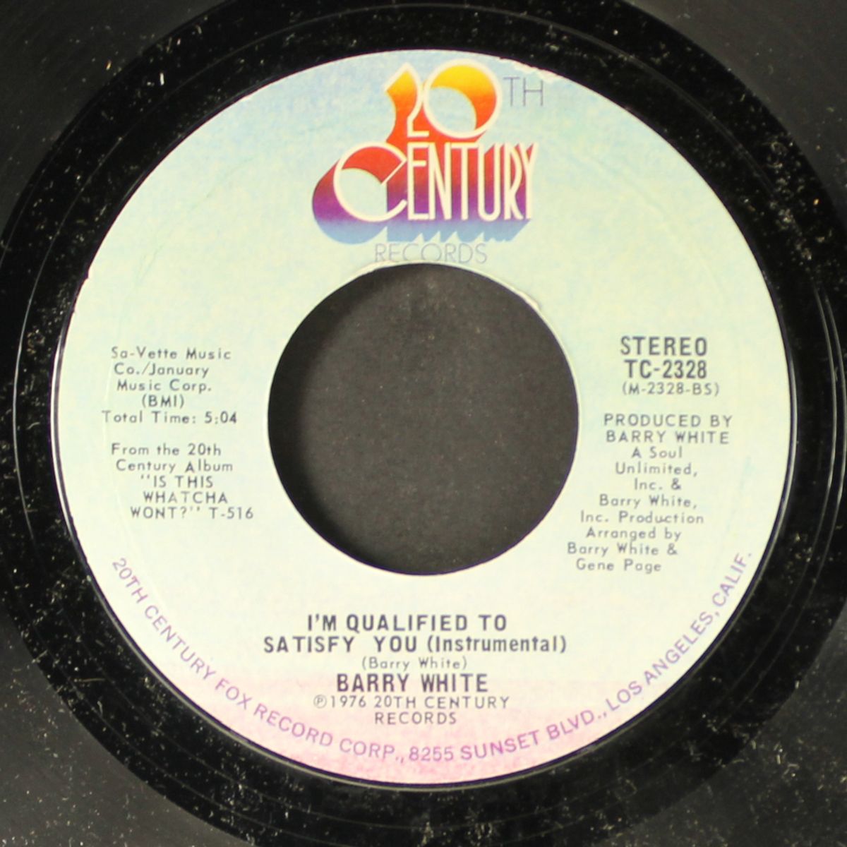 i'm qualified to satisfy you / instro by BARRY WHITE