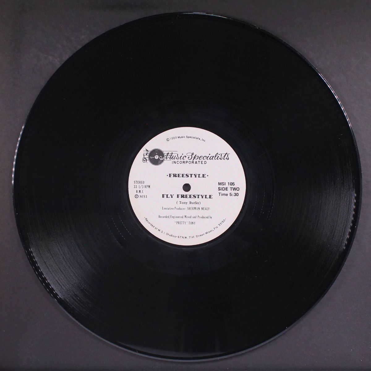 fly freestyle / instro by FREESTYLE