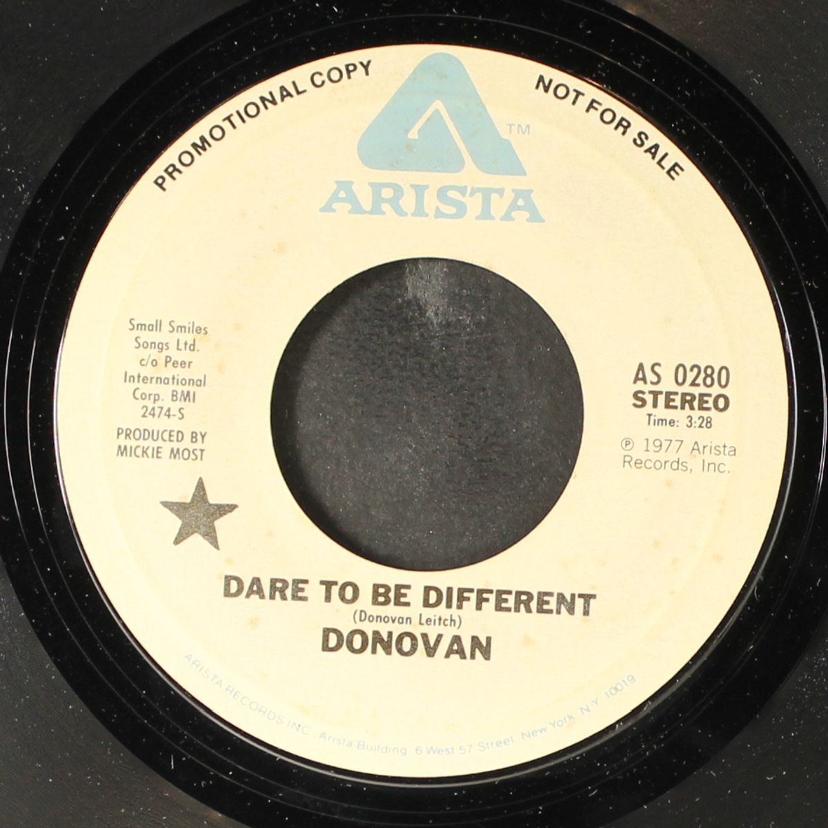 dare to be different / mono by DONOVAN