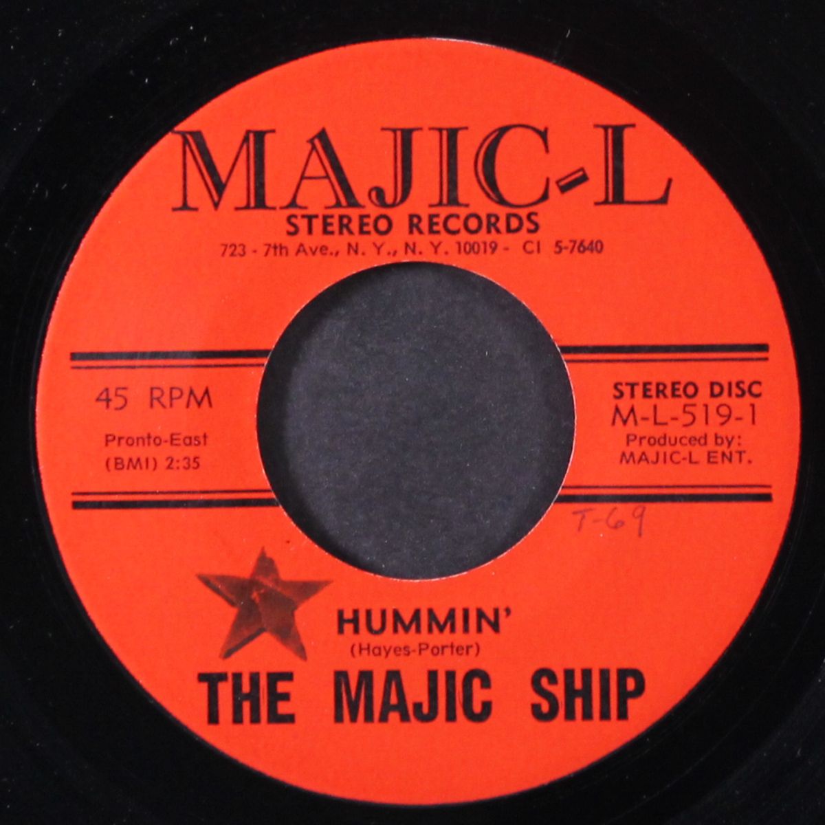 hummin' by MAJIC SHIP