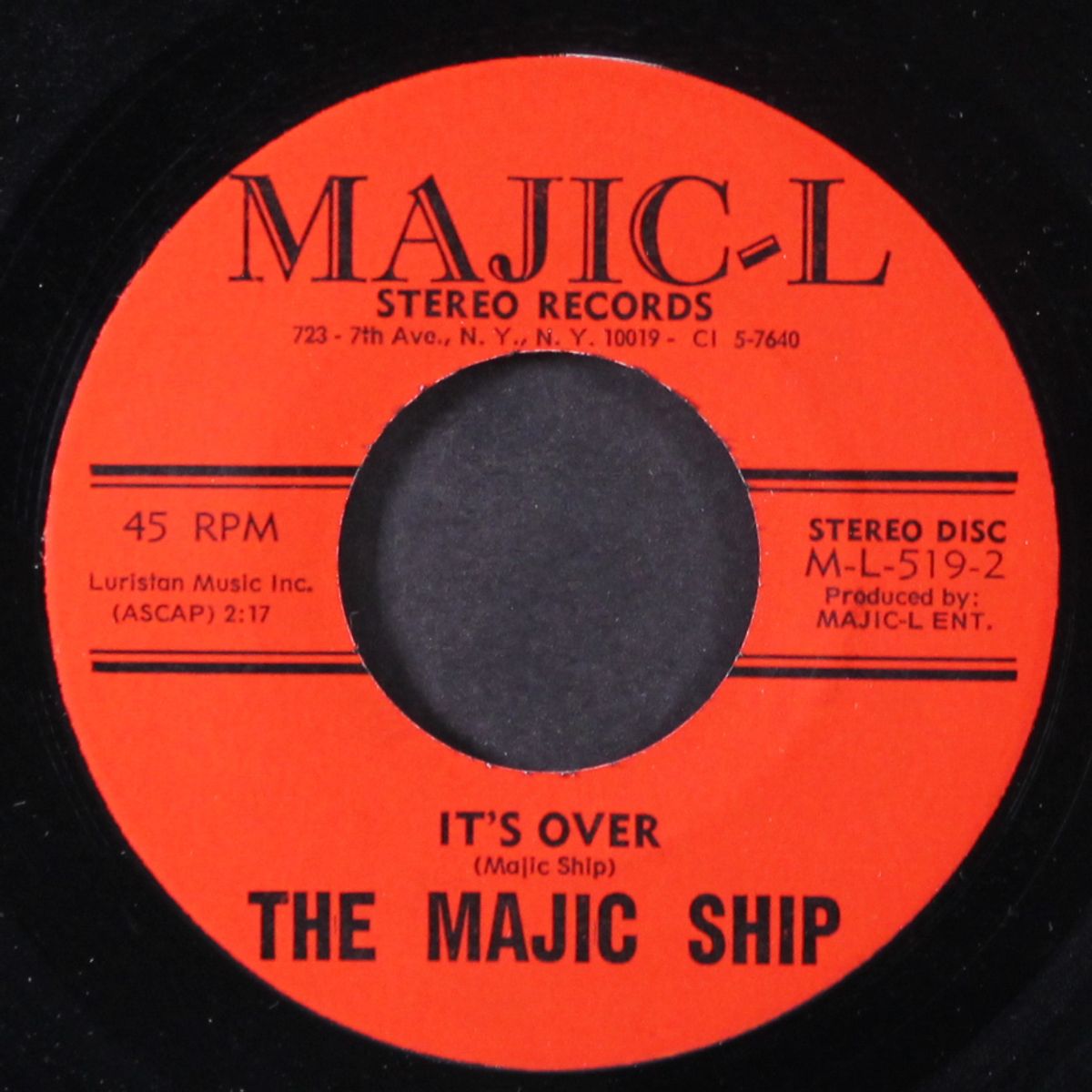 hummin' by MAJIC SHIP