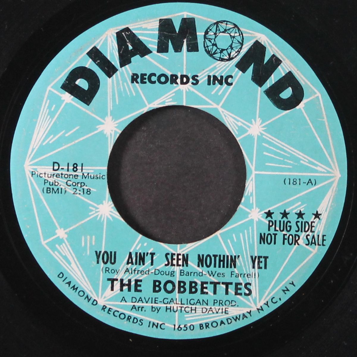 you ain't seen nothin' yet / i'm climbing a mountain by BOBBETTES