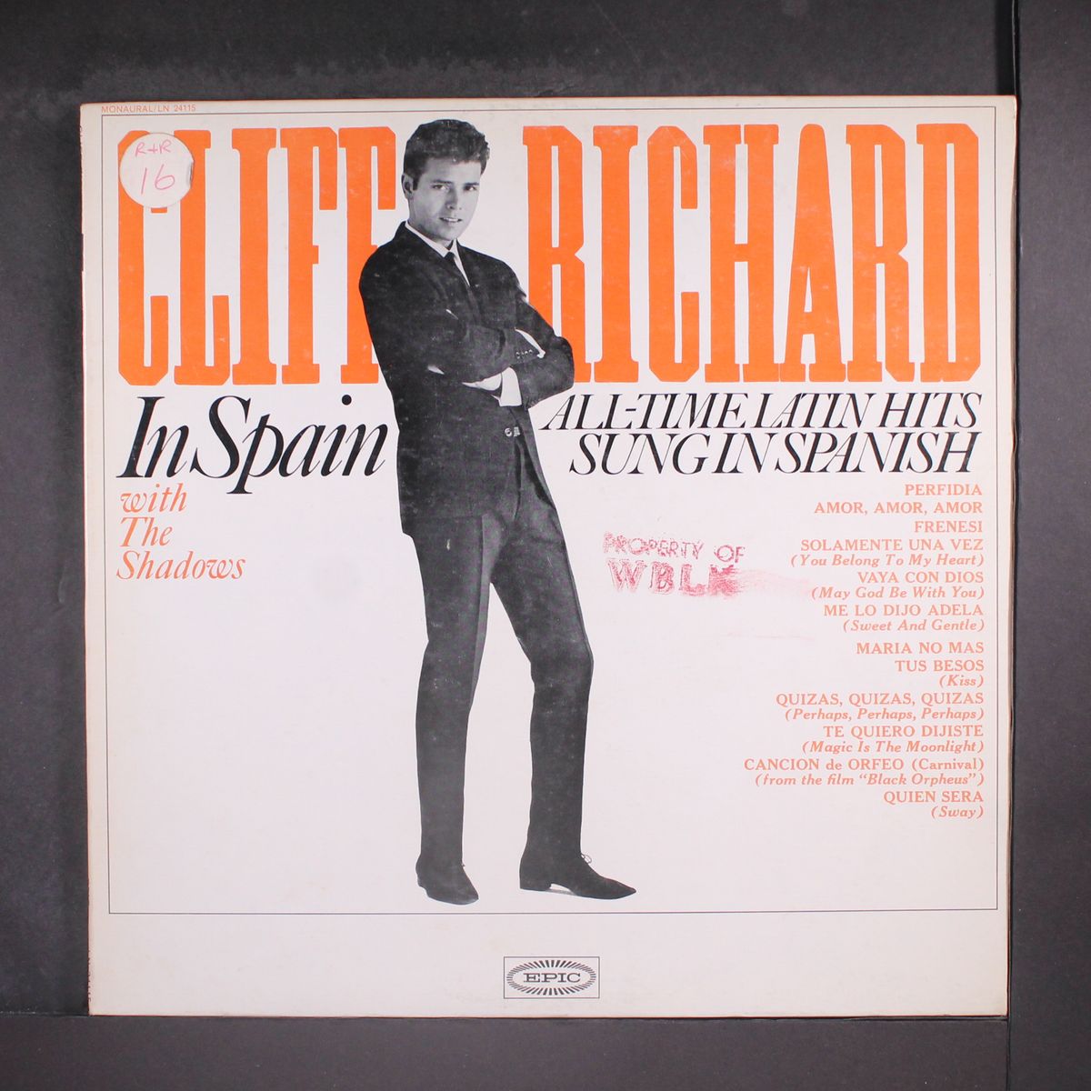cliff richard in spain: all-time latin hits sung in spanish by CLIFF RICHARD W/ SHADOWS