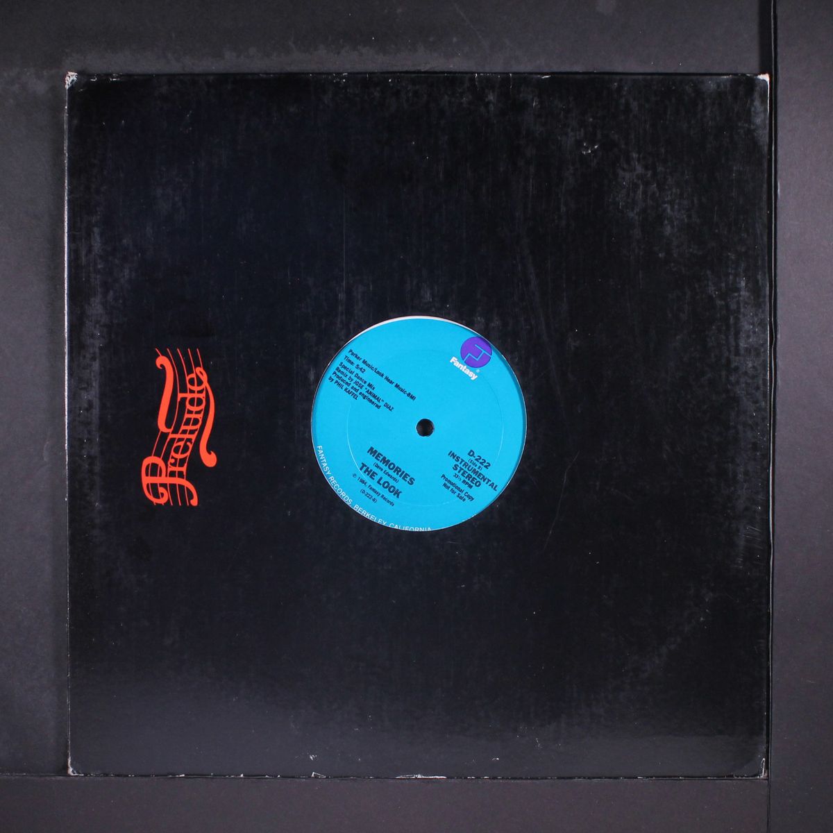 memories / instro by LOOK