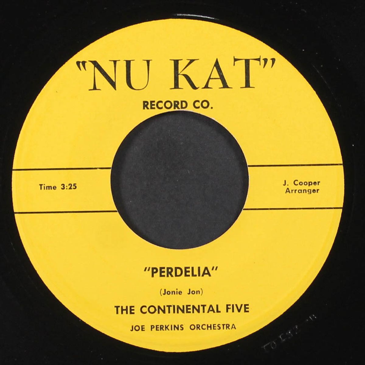 perdelia / moe & joe by CONTINENTAL 5