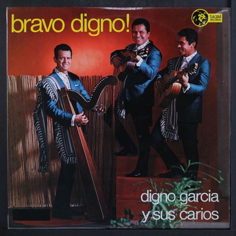 DIGNO GARCIA & SUS CARIOS