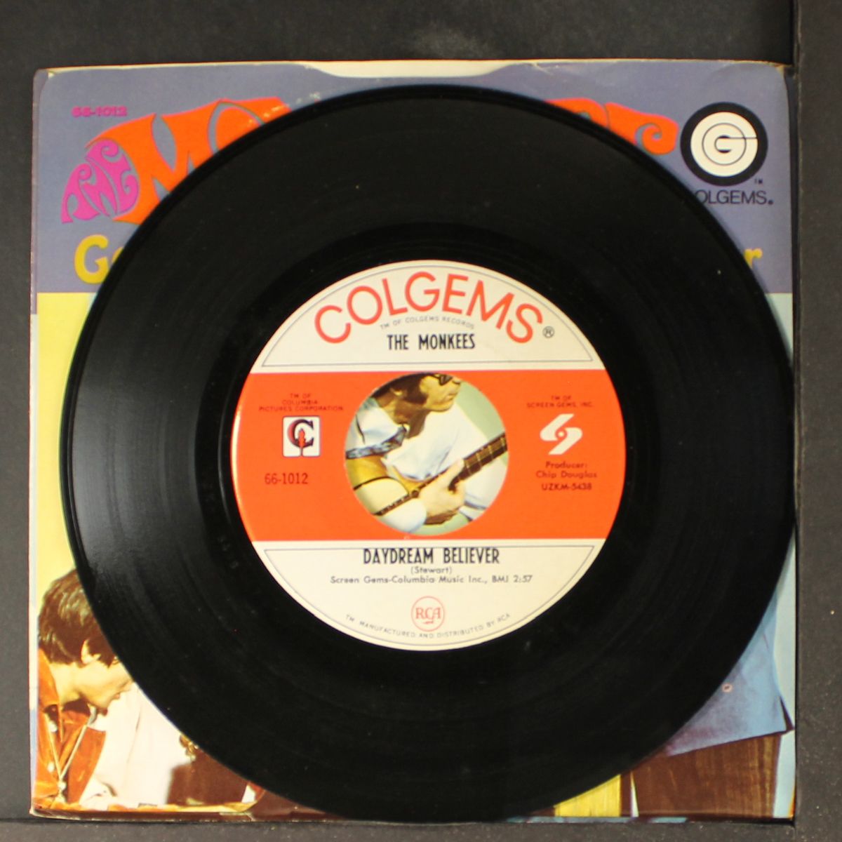 daydream believer / goin down by MONKEES