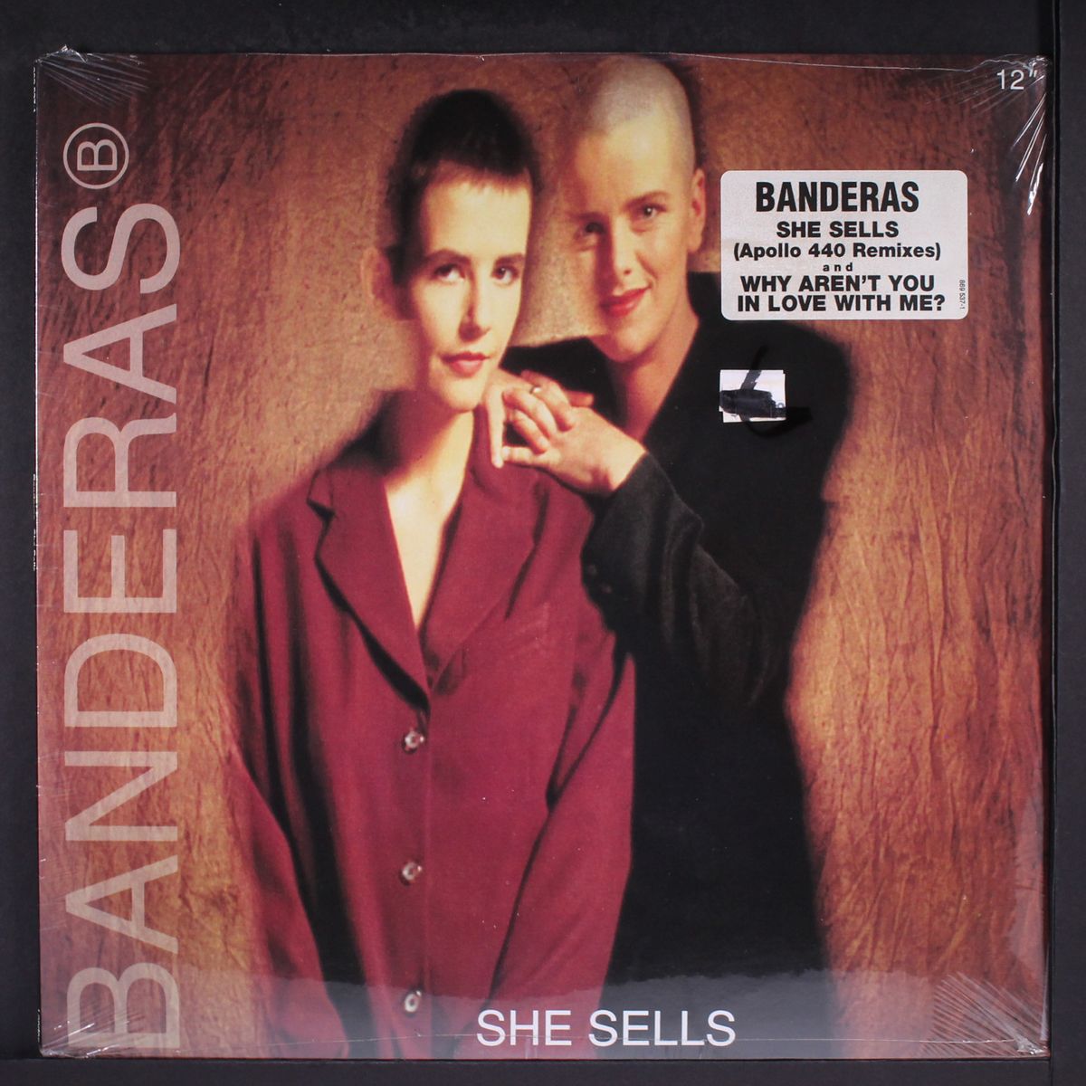 she sells by BANDERAS