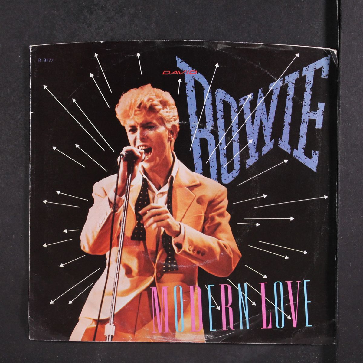 modern love / live by DAVID BOWIE