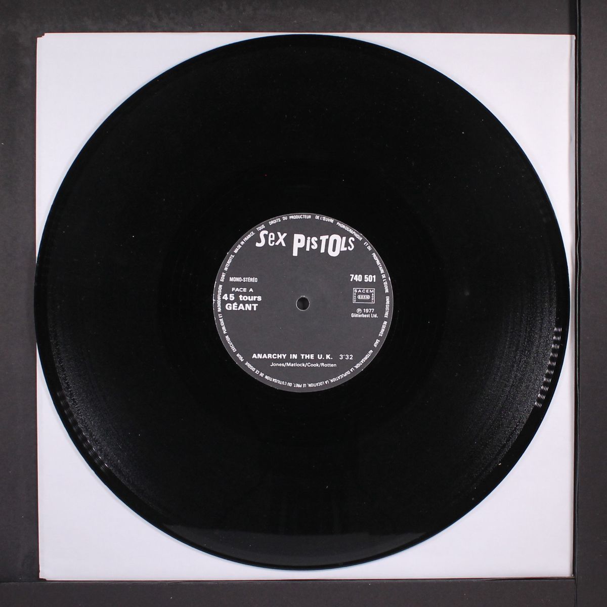 anarchy in the uk by SEX PISTOLS