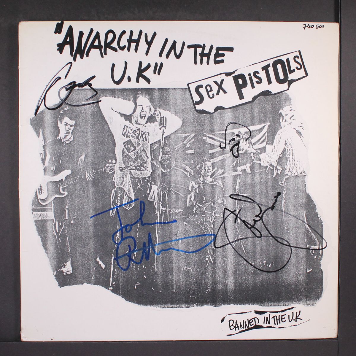 anarchy in the uk by SEX PISTOLS