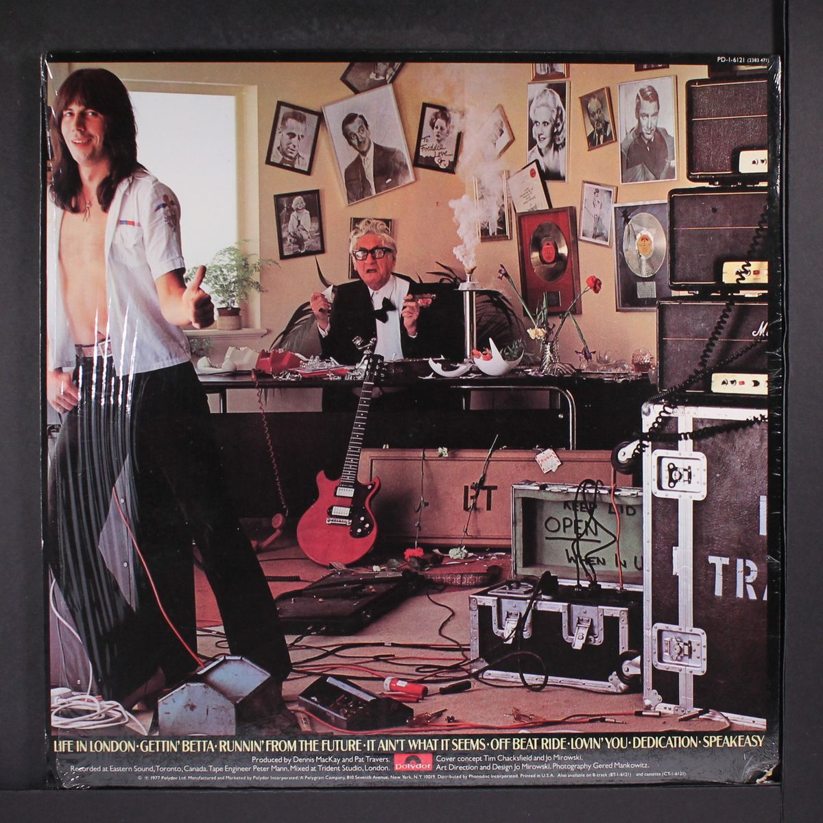 putting it straight by PAT TRAVERS