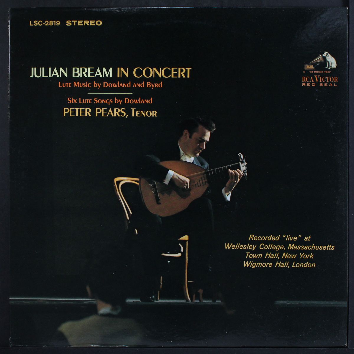 in concert by JULIAN BREAM