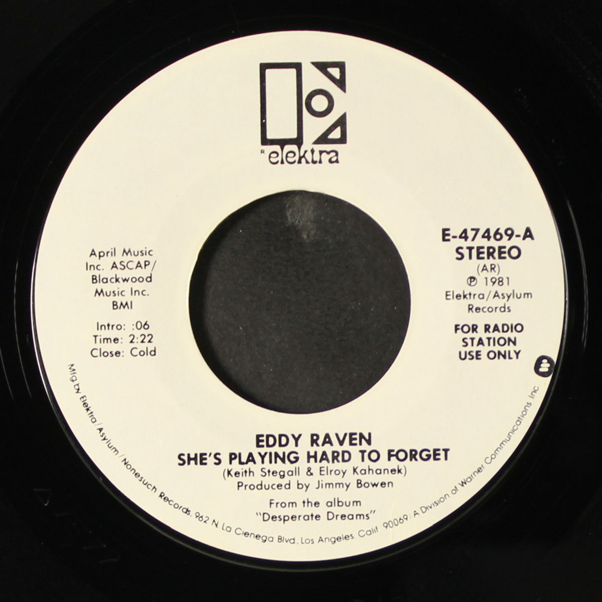she's playing hard to forget / mono by EDDY RAVEN