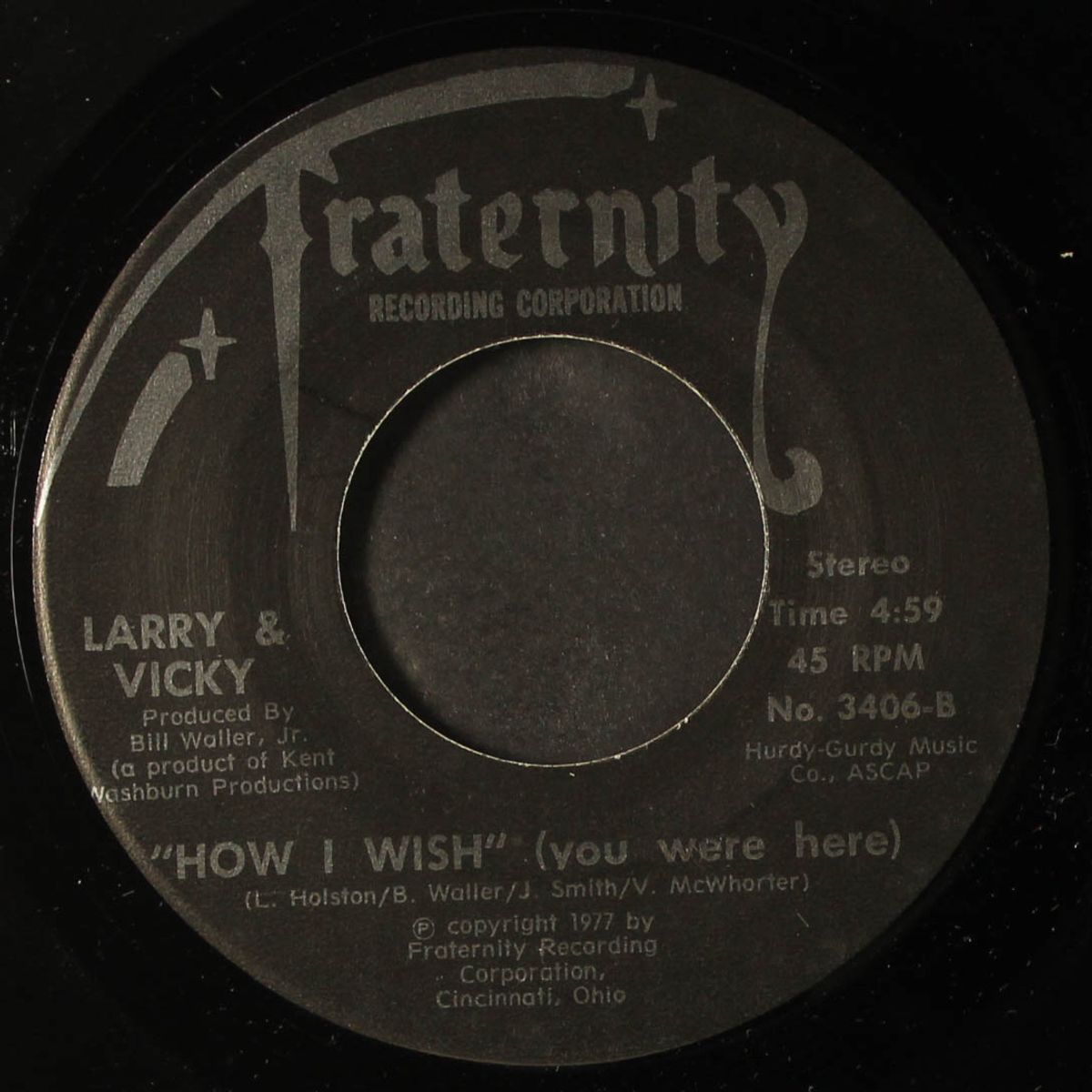 soul salute to elvis / how i wish (you were here) by LARRY & VICKY