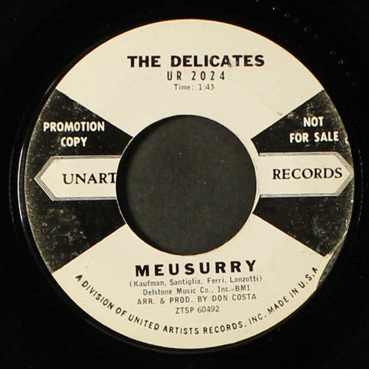 ringa ding / meusurry by DELICATES