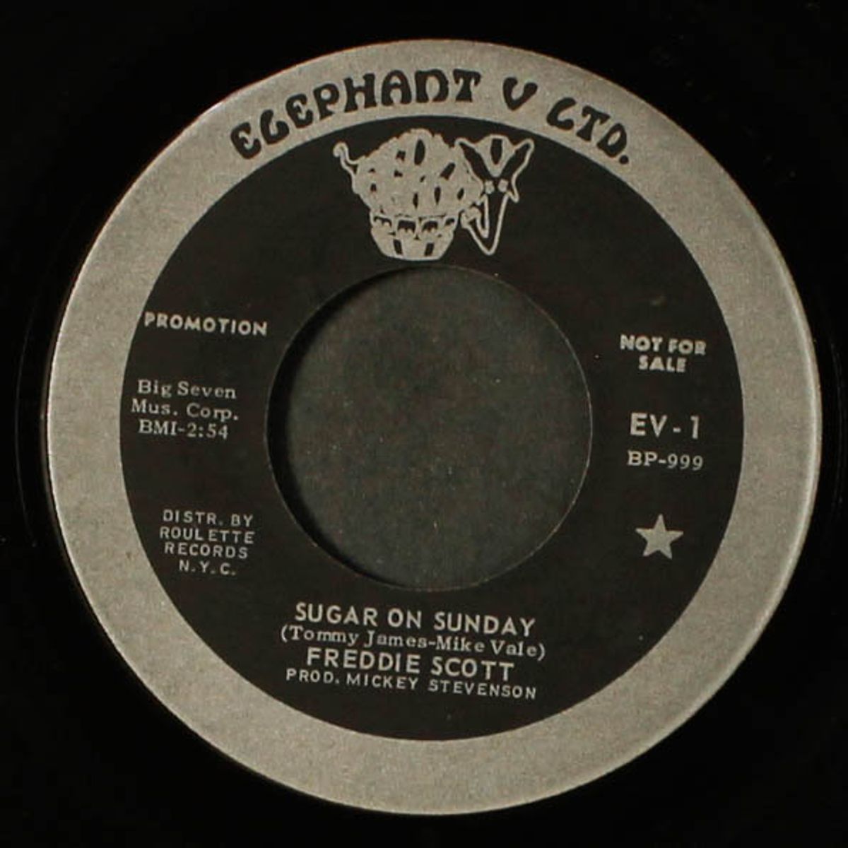 sugar on sunday / johnny's hill by FREDDIE SCOTT